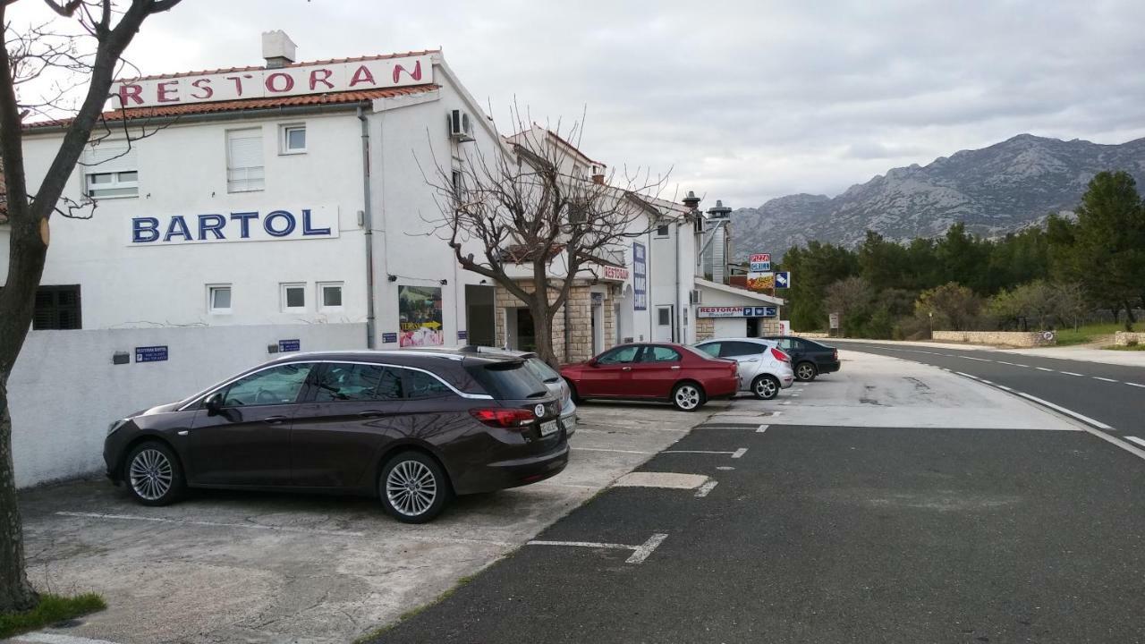 Hotel Restoran Bartol Rovanjska Exteriér fotografie